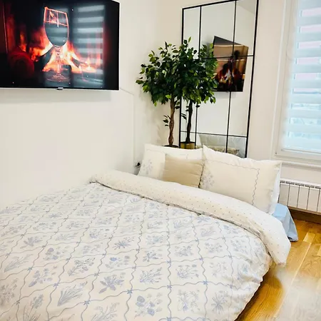 Sol Lux Apartment